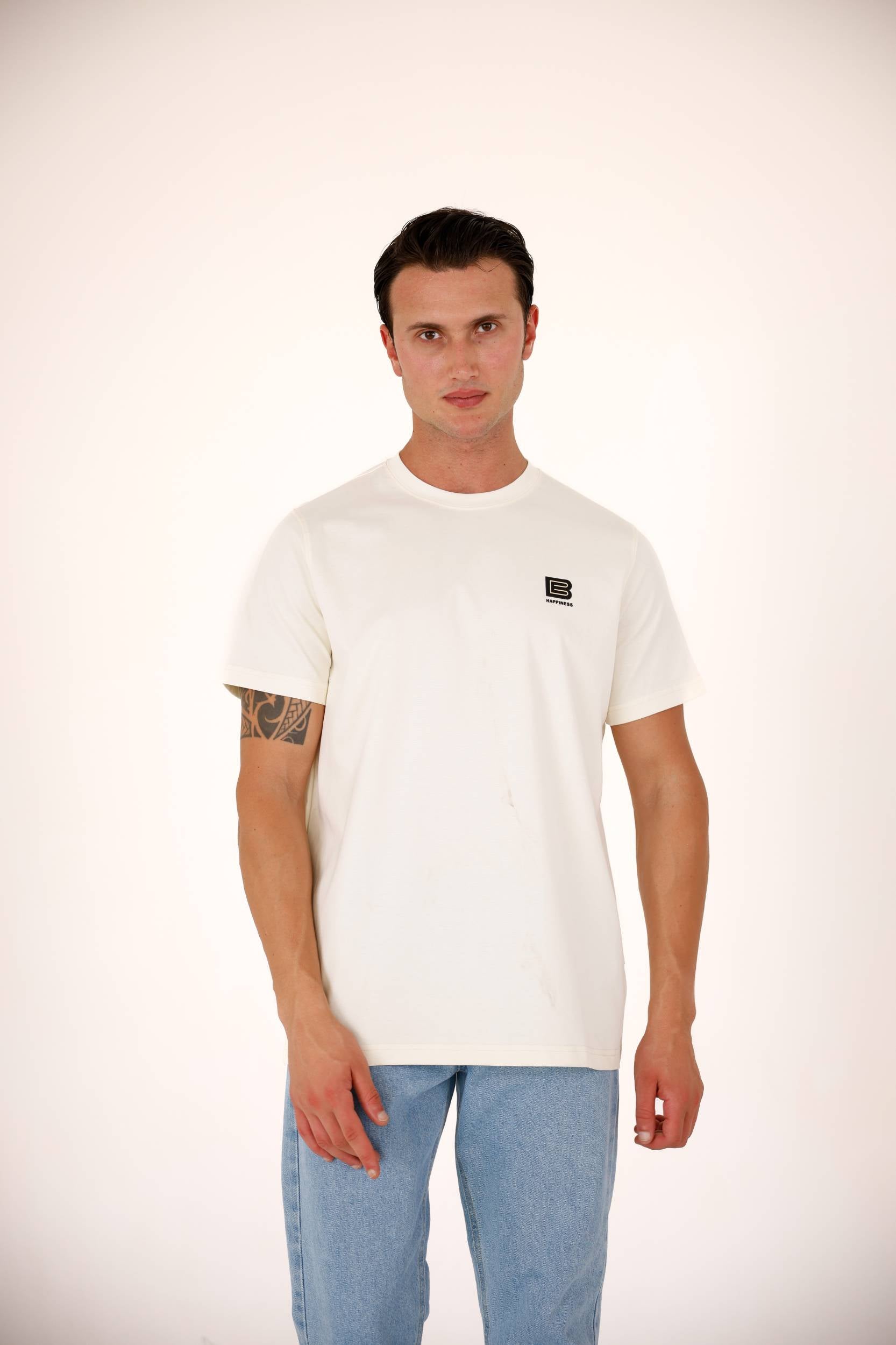 OFF WHITE