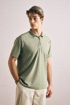 LIGHT GREEN