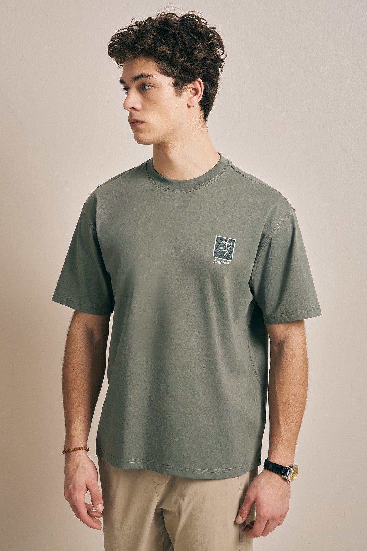 LIGHT GREEN