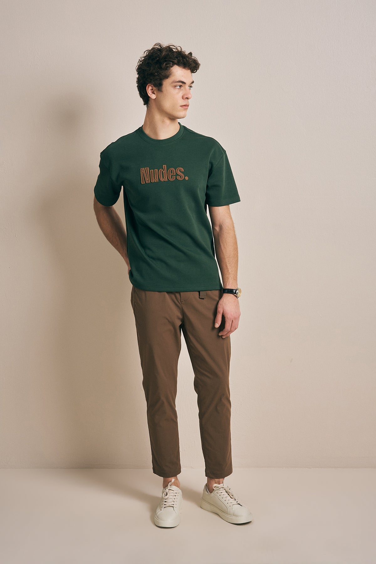 GREEN