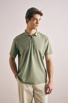 LIGHT GREEN