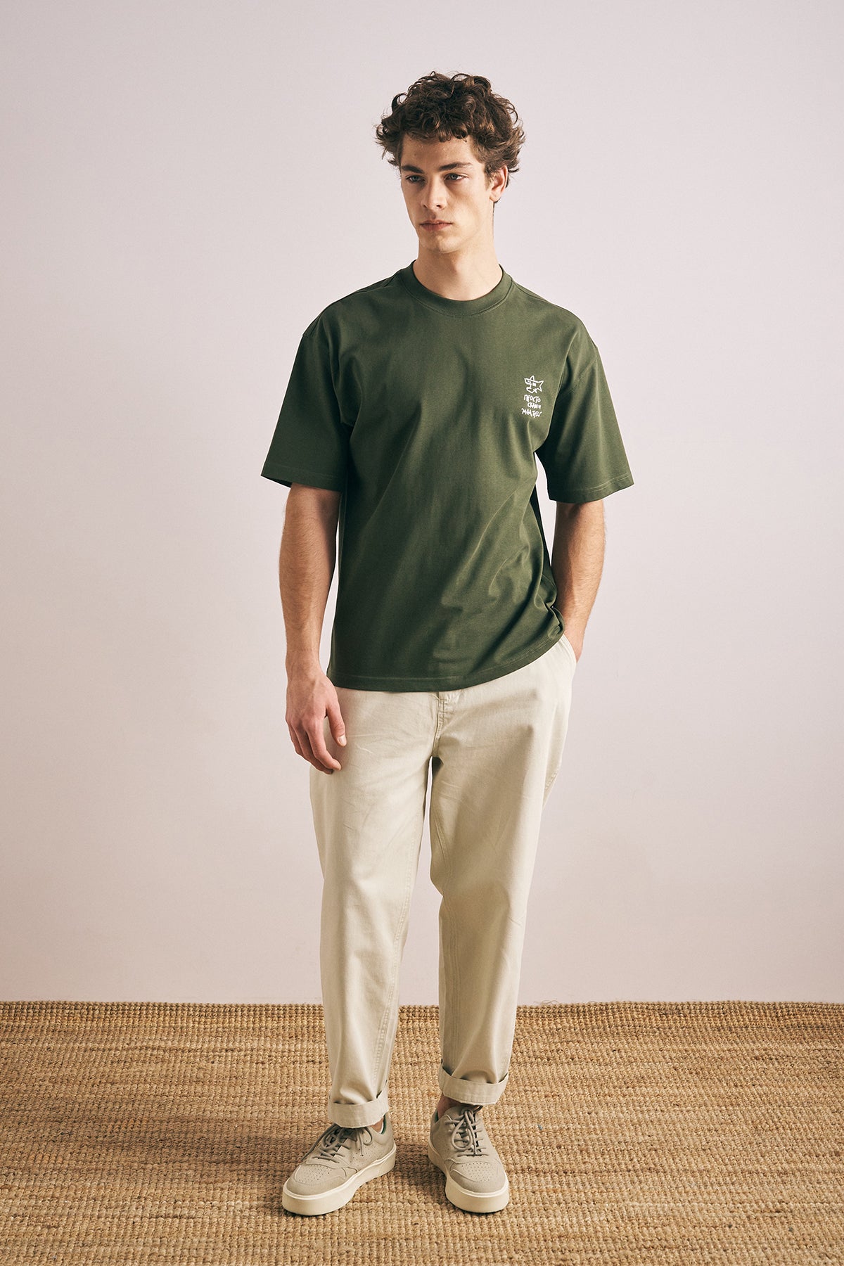 GREEN