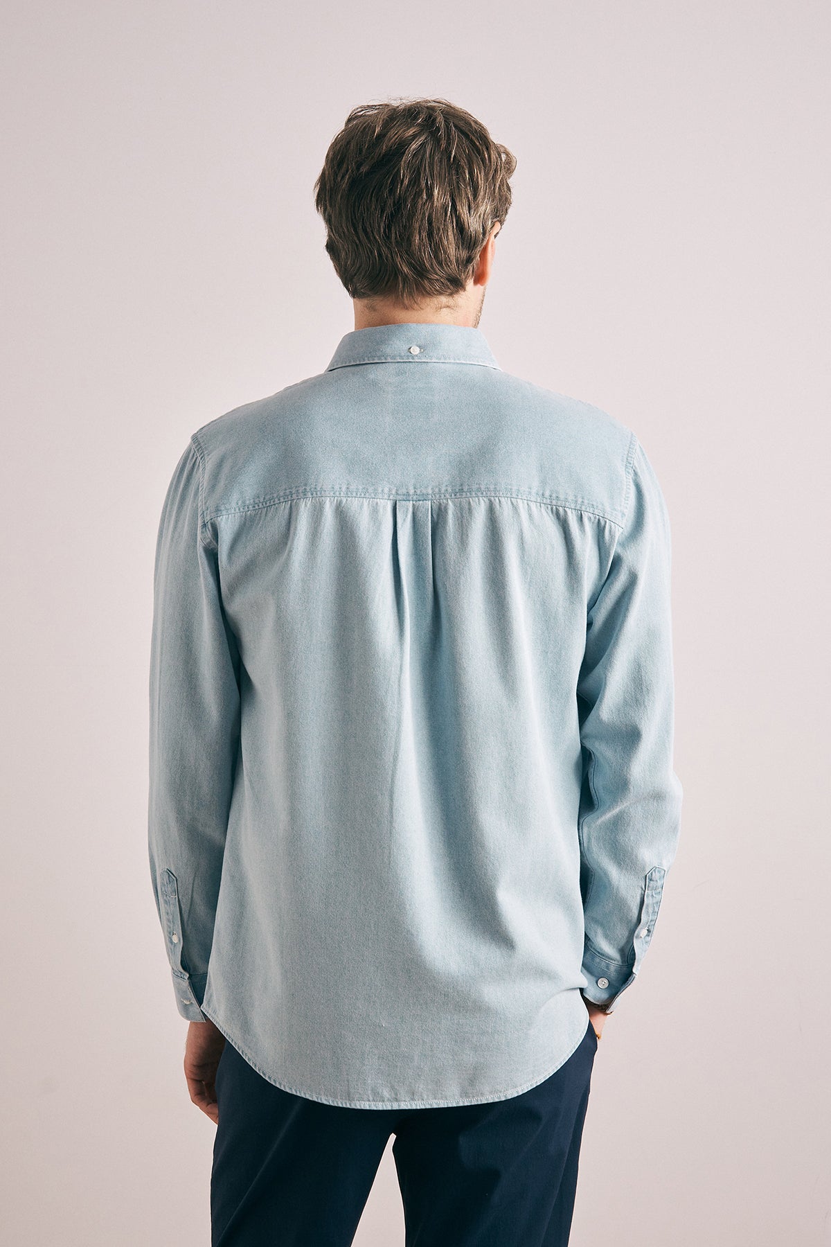 LIGHT BLUE