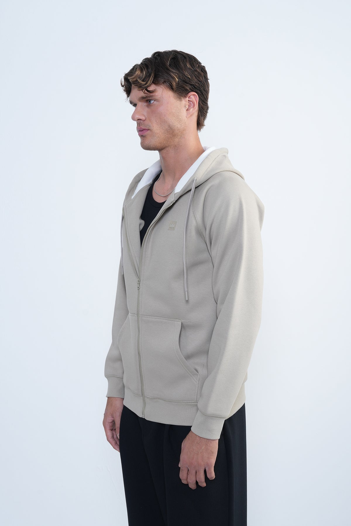 GREY/BEIGE