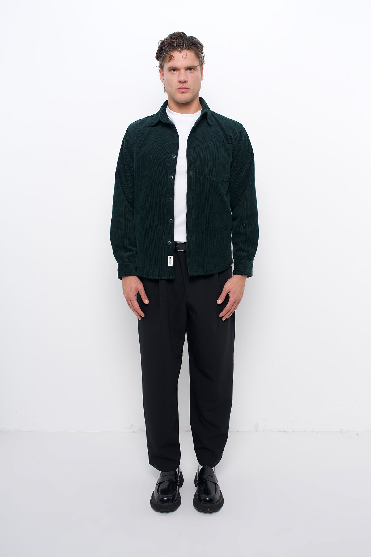 GREEN