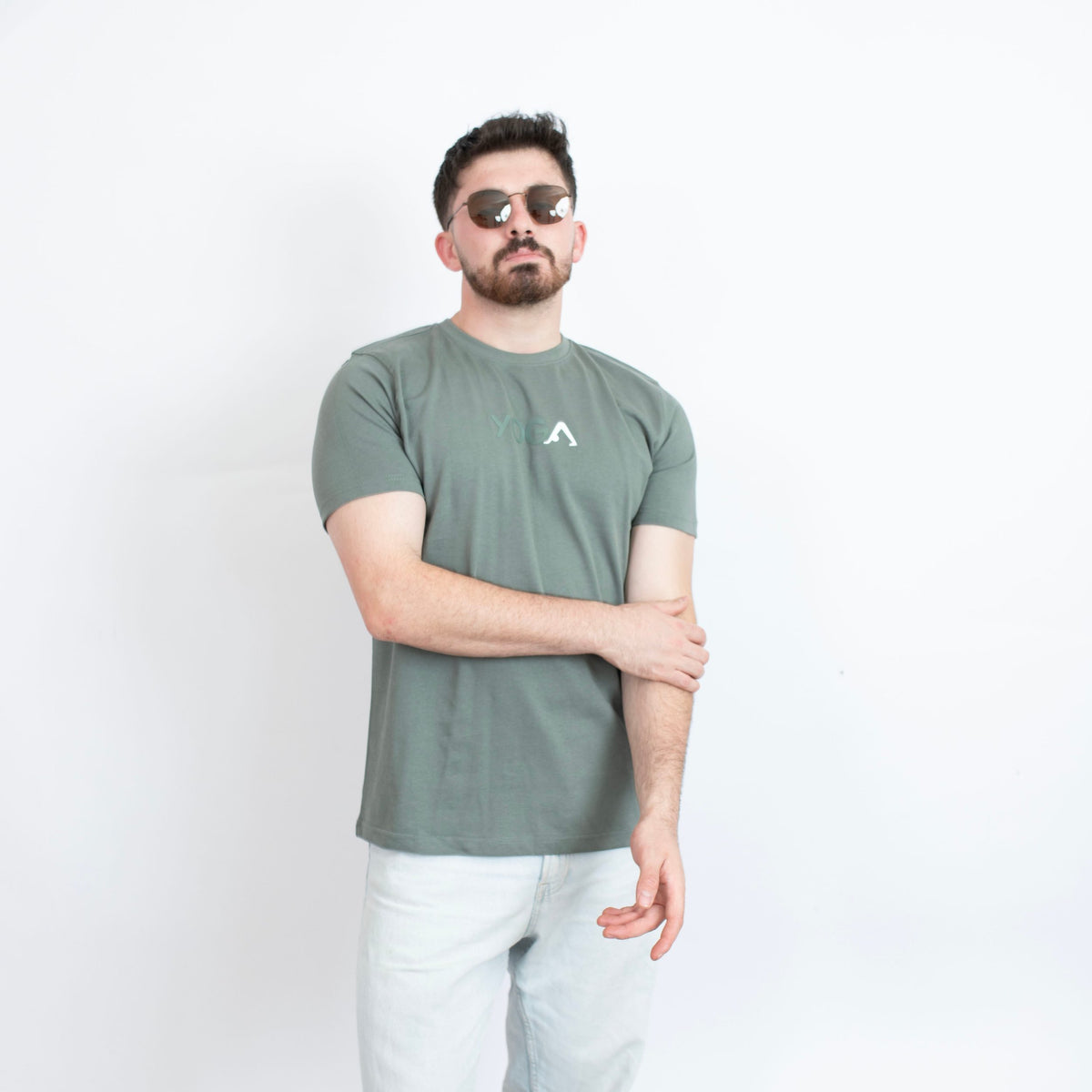 LIGHT GREEN