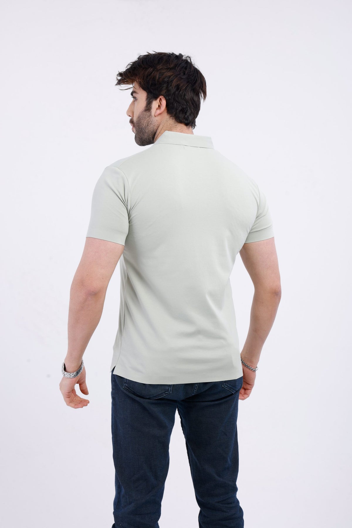 LIGHT GREEN
