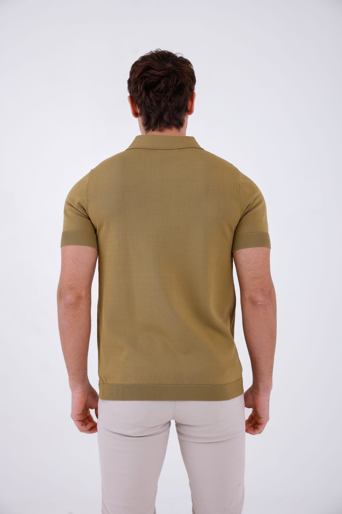LIGHT GREEN