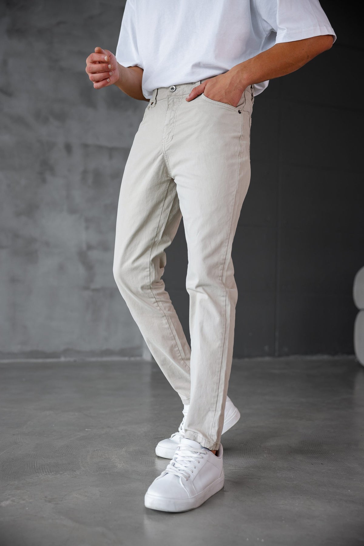 BEIGE