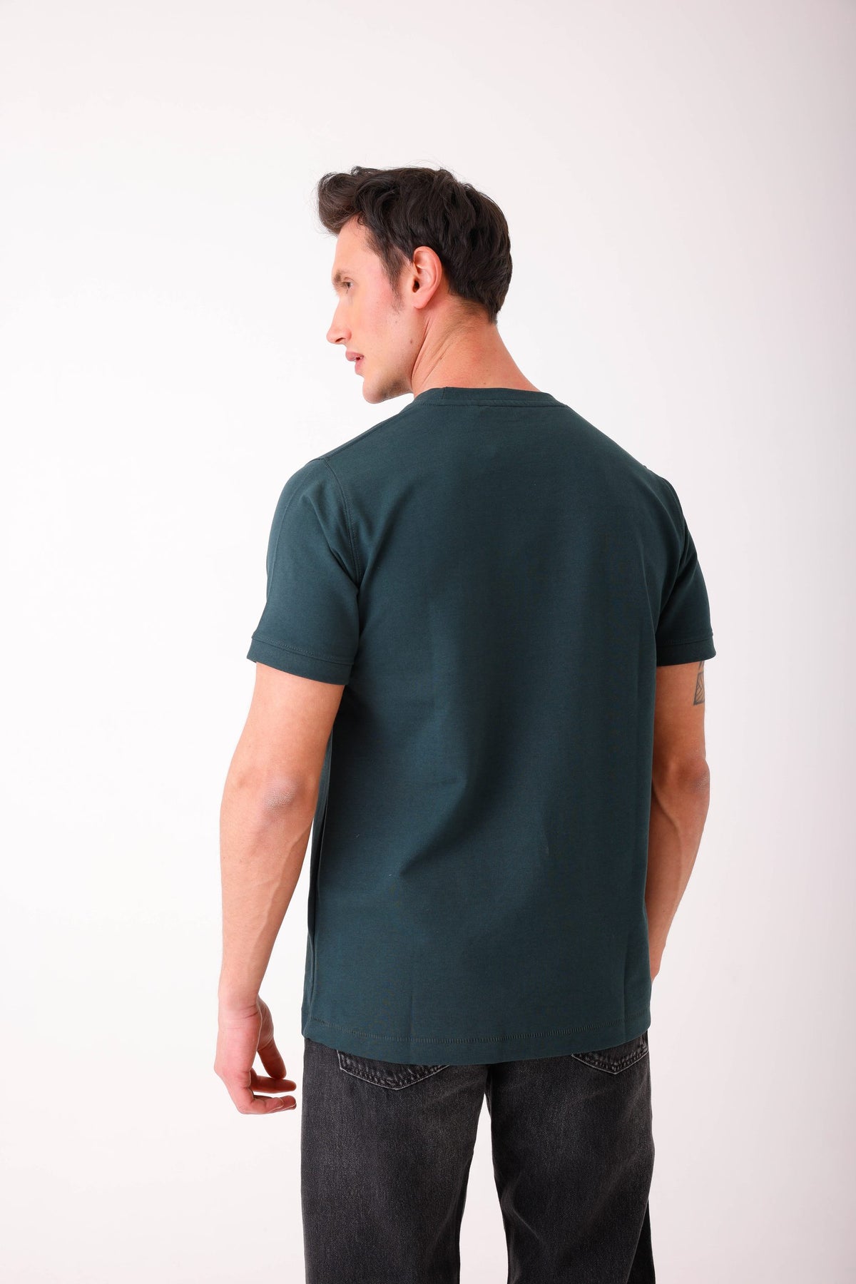DARK GREEN