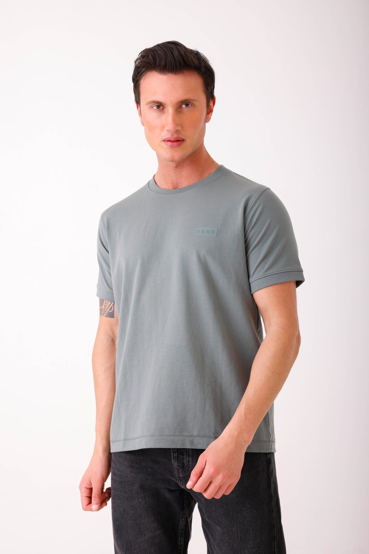 LIGHT GREEN
