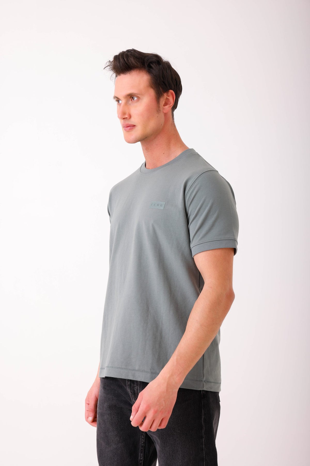 LIGHT GREEN